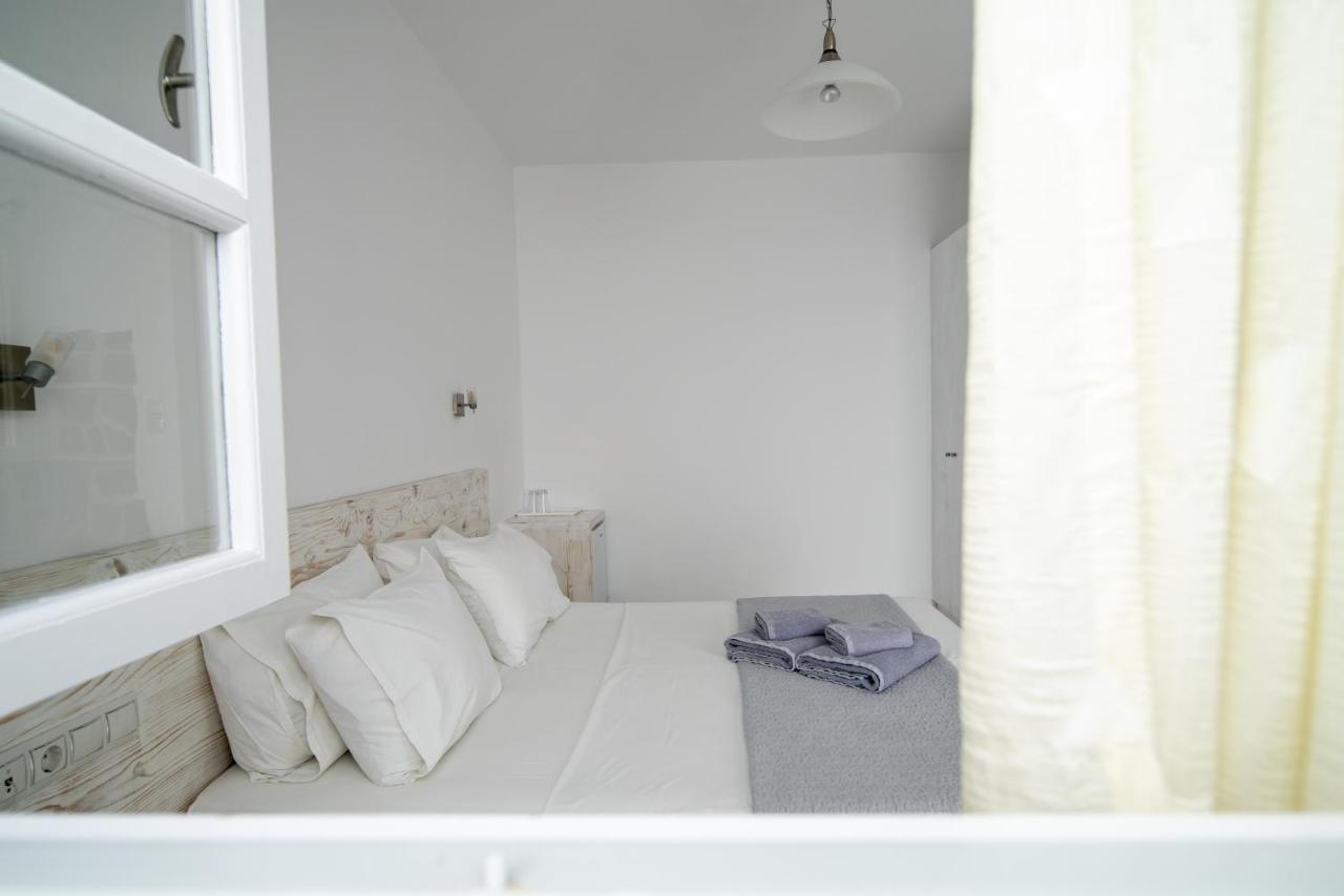Porto Naoussa (Adults Only) Hotel ภายนอก รูปภาพ